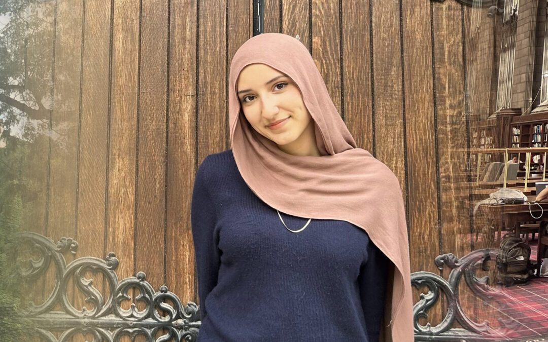 Laila Al-Asfour studies “Contagion: Infectious Diseases and Agents” at the University of Chicago Summer Immersion Program